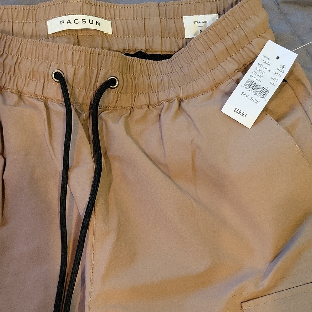 PacSun Men's Beige Joggers with Black Drawstring